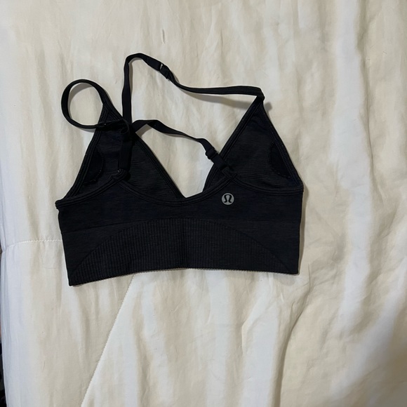 lululemon sports bra - Picture 2 of 2